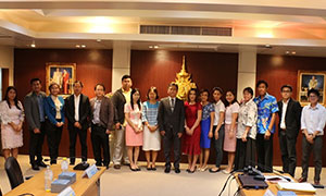 มทร.สุวรรณภูมิ เตรียมส่งอาจารย์ฝังตัวในสถานประกอบการ