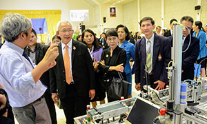 มทร.ตะวันออก จัดอบรมให้ความรู้ความเข้าใจเพื่อสร้าง "บัณฑิตพันธุ์ใหม่" สู่มหาวิทยาลัย 4.0