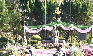 วางพานพุ่ม 114 สมเด็จพระนางเจ้ารำไพพรรณี