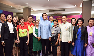 &ldquo;บิ๊กอู๋&rdquo;นำทีมโรดโชว์เข้าพบนายกฯ ปลื้ม เอกชนสนองนโยบายจ้างงานผู้สูงอายุ