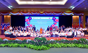 การแข่งขันภาษาจีนที่ยิ่งใหญ่ที่สุดในไทย เพชรยอดมงกุฎ ครั้งที่ 16 (นานาชาติ)