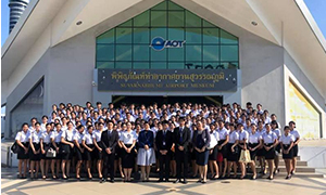 กว่า 800 ชีวิตเฟรชชี่ ว.การท่องเที่ยวฯ ม.ศรีปทุม เรียนรู้อุตสาหกรรมการบริการและการบิน