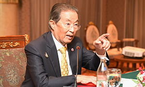 &ldquo;หม่อมเต่า&rdquo; มอบนโยบายทูตแรงงาน มุ่งคุ้มครองสิทธิประโยชน์ พร้อมติดตามสถานการณ์ที่มีผลกระทบต่อแรงงานไทยในต่างประเทศ