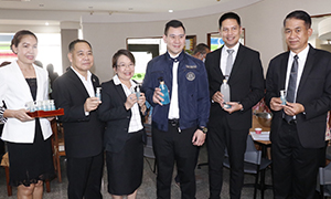 ก.แรงงาน สาธิตทำเจลล้างมือ ป้องกันการแพร่เชื้อไวรัสโคโรน่า