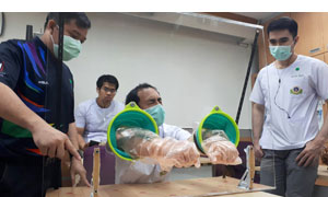 นวัตกรรมเพื่อบุคลากรทางการแพทย์ป้องกันไวรัส COVID-19