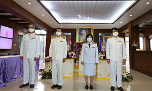 มทร.ล้านนา จัดพิธีถวายพระพรชัยมงคลเนื่องในโอกาสวันเฉลิมพระชนมพรรษาสมเด็จพระนางเจ้าฯ พระบรมราชินี