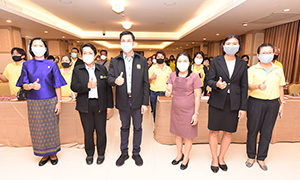 อาจารย์จักษ์ กระตุ้น "อสร. เพื่อเป็นพลังขับเคลื่อนกระทรวงแรงงาน" พร้อมให้กำลังใจหลังวิกฤตโควิด 19