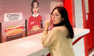 เปิดโลกของสาวน้อยนักวาดภาพ “ซี” วรพร ชิรวานิช กับการสร้างรายได้ระหว่างเรียนดิจิทัลมีเดีย SPU ด้วยศิลปะ ในโลกของเงินดิจิทัล NFT
