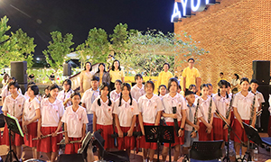 ราชมงคลสุวรรณภูมิ จัดกิจกรรม “ดนตรีในสวน : H.M.Song อว.บรรเลงเพลงของพ่อ” รำลึกในพระมหากรุณาธิคุณ บรรเลงเพลงของพ่อ เนื่องในวันคล้ายวันพระบรมราชสมภพ