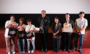 นศ. โฆษณา ม.รังสิต คว้ารางวัลที่ 1 โครงการถ่ายภาพสินค้าในสตูดิโอ (ครั้งที่ 3) ประเภทความสวยงามในเชิงศิลปะ
