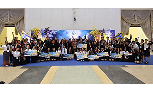 คณะศิลปศาสตร์ มทร.กรุงเทพ สุดยอดคว้าถ้วยรางวัลพระราชทาน กรมสมเด็จพระเทพฯ 2 ปีซ้อน จากการแข่งขันทักษะวิชาการ 9 มทร.