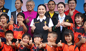 เสมา 1 พร้อม สพฐ.-สอศ. ลงพื้นที่พะเยา เยี่ยมโรงเรียนประสบอุทกภัย เร่งฟื้นฟู-เยียวยาต่อเนื่อง