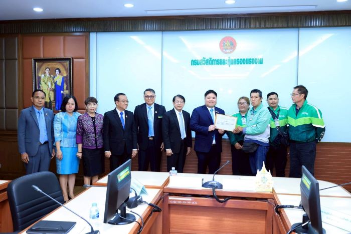 “พงศ์กวิน” รับข้อเสนอ กลุ่มไรเดอร์ - วินมอเตอร์ไซต์ แก้ร่าง พ.ร.บ.ส่งเสริมและคุ้มครองแรงงานอิสระ