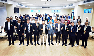 สกสว. จับมือ มทร.ธัญบุรี ปั้นบุคลากรเทคโนโลยี EV Charger และ AI หนุนอุตสาหกรรมยานยนต์ไฟฟ้าไทย