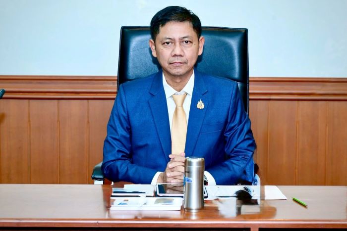 กรมการจัดหางาน เดินหน้าเข้ม! ตรวจ รง. อุปกรณ์ไฟฟ้าและอิเล็กทรอนิกส์ ชลบุรี พบ นายจ้าง ไม่แจ้งต่างชาติออก 92 คน จ่อปรับตามกฎหมาย