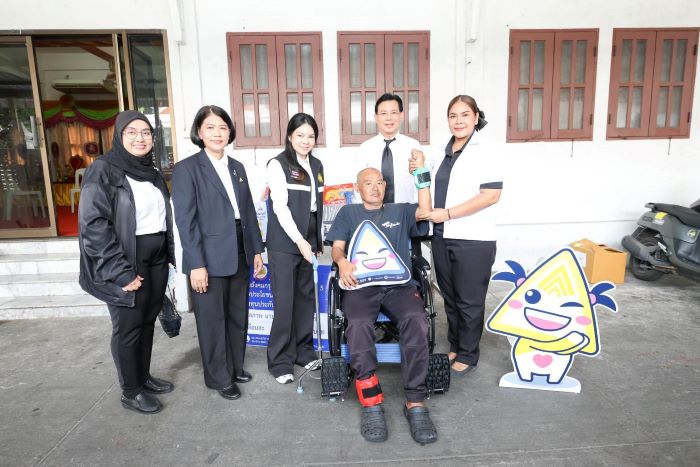 &ldquo;ตรีนุช&rdquo; รมว.แรงงาน มอบหมายโฆษก ก.แรงงาน &ldquo;ดร.บุณณดา&rdquo;ลงพื้นที่เยี่ยมผู้ประกันตนโรงพยาบาลศิริราชและบ้านผู้ทุพพลภาพในระบบประกันสังคม สร้างขวัญกำลังใจและรับฟังปัญหาอย่างใกล้ชิด